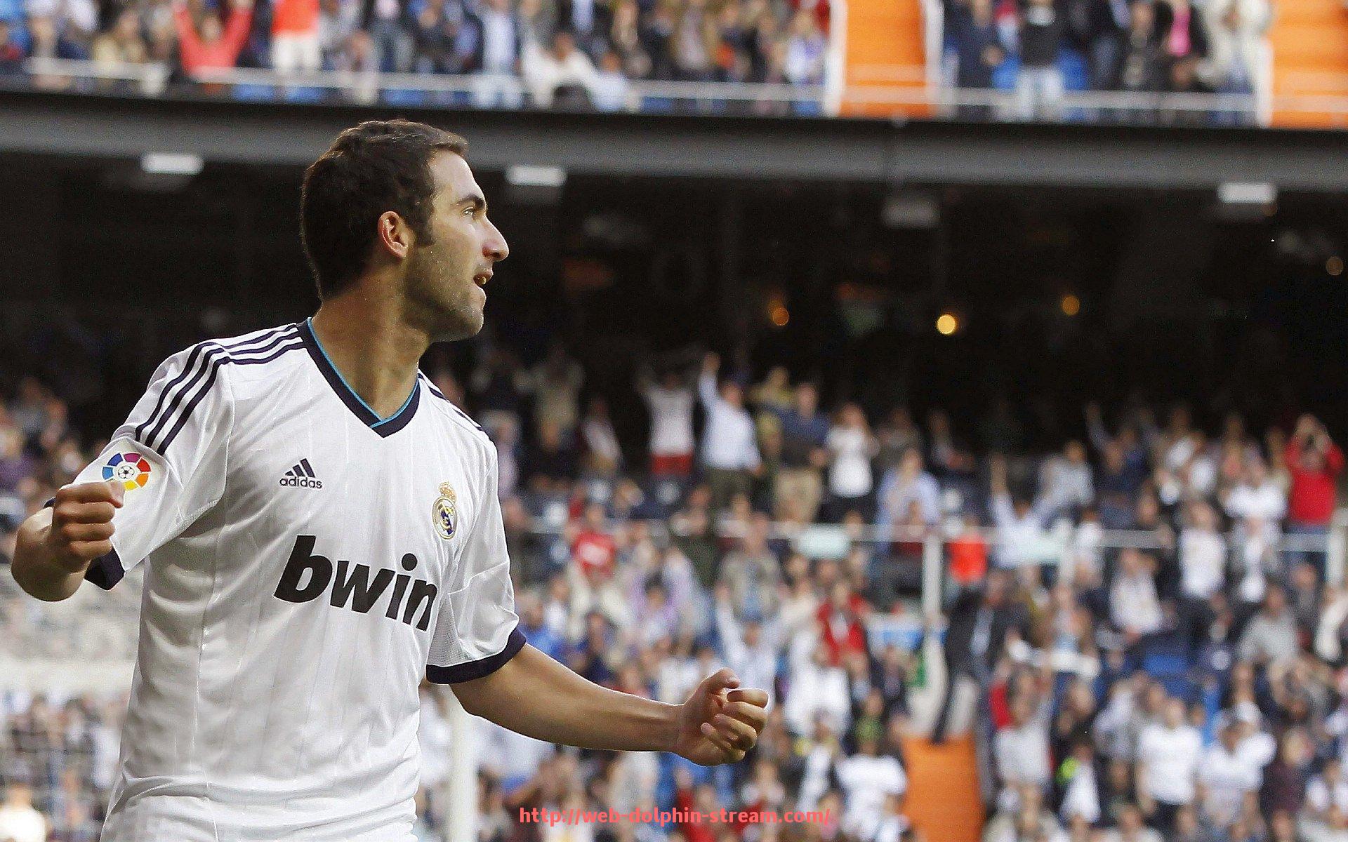 海豚直播-英超史上单场连进五球球员记录与视频回顾